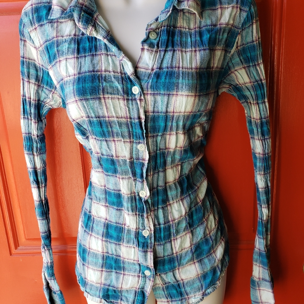 Plaid button up - Picture 3 of 3